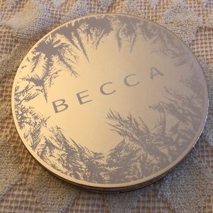 Becca eyeshadow palette 7 colors apres ski glow